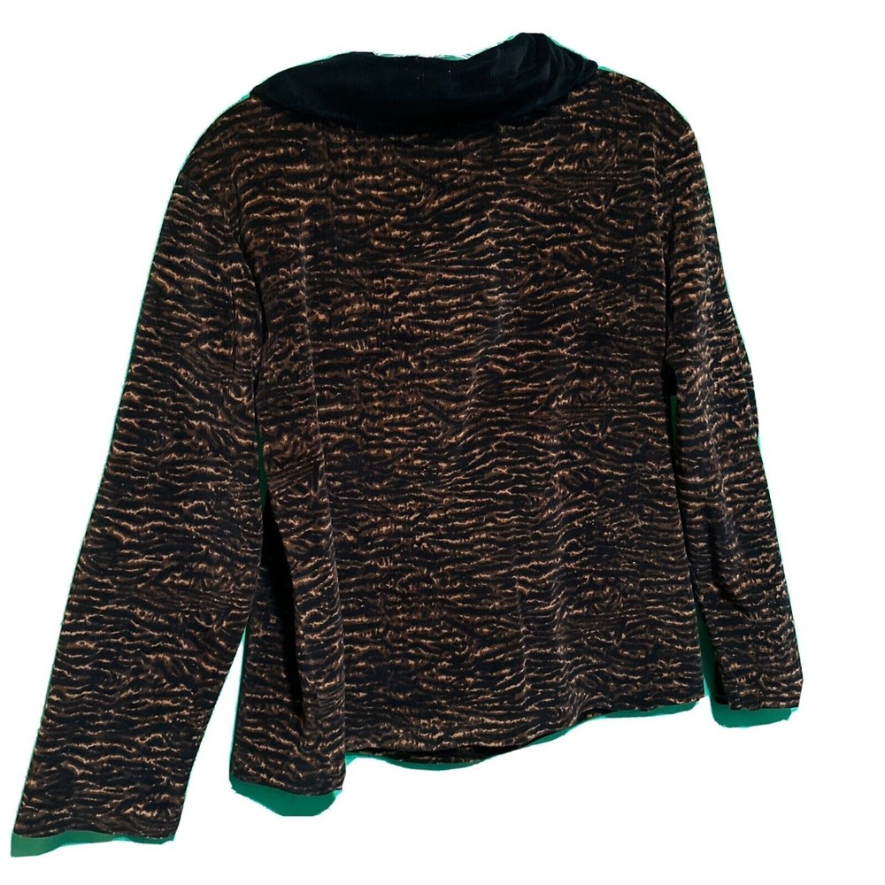 Maxwell Jetson turtleneck shirt size medium